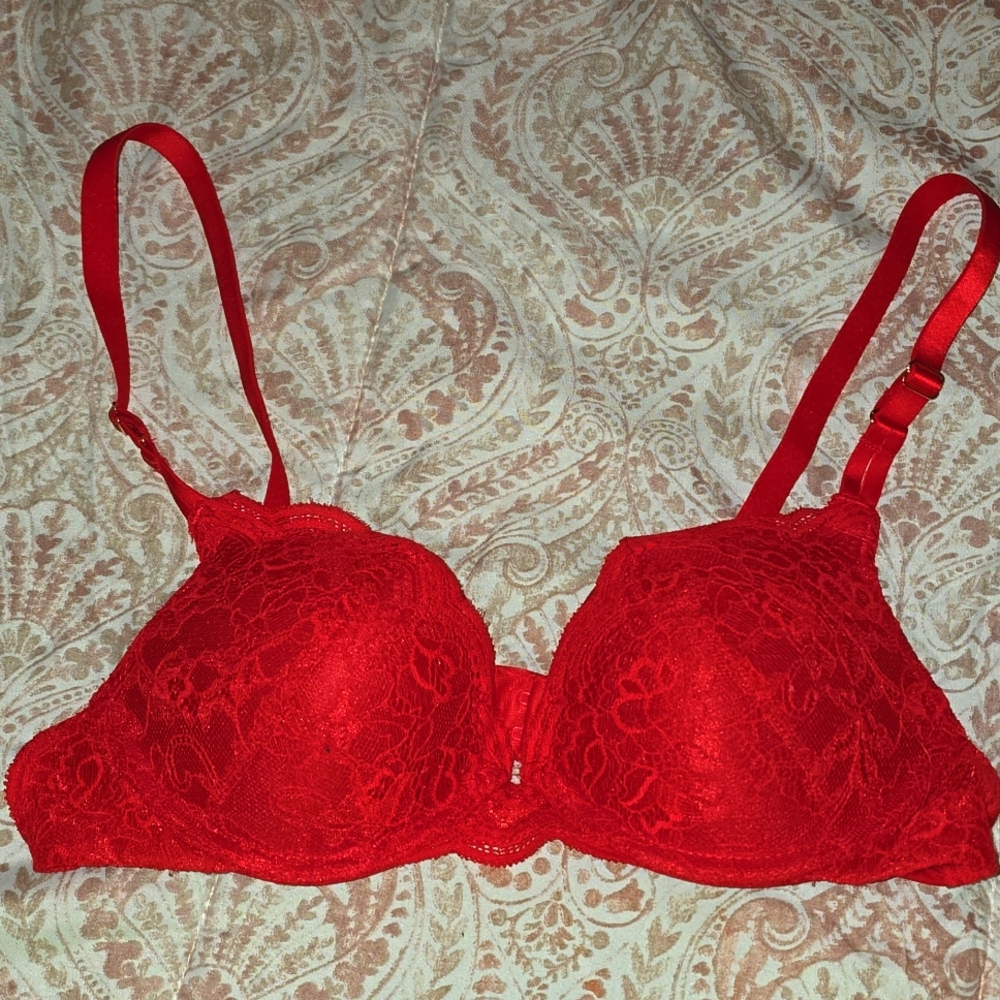 Rebrilliant Red Joyspun Underwire Bra with Molded Cups